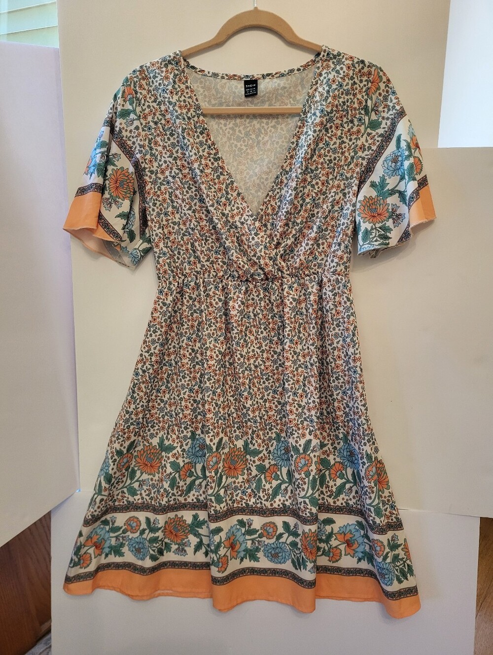 Shein Boho Mini Dress Floral Size 8 Medium Blue Orange - Picture 2 of 6